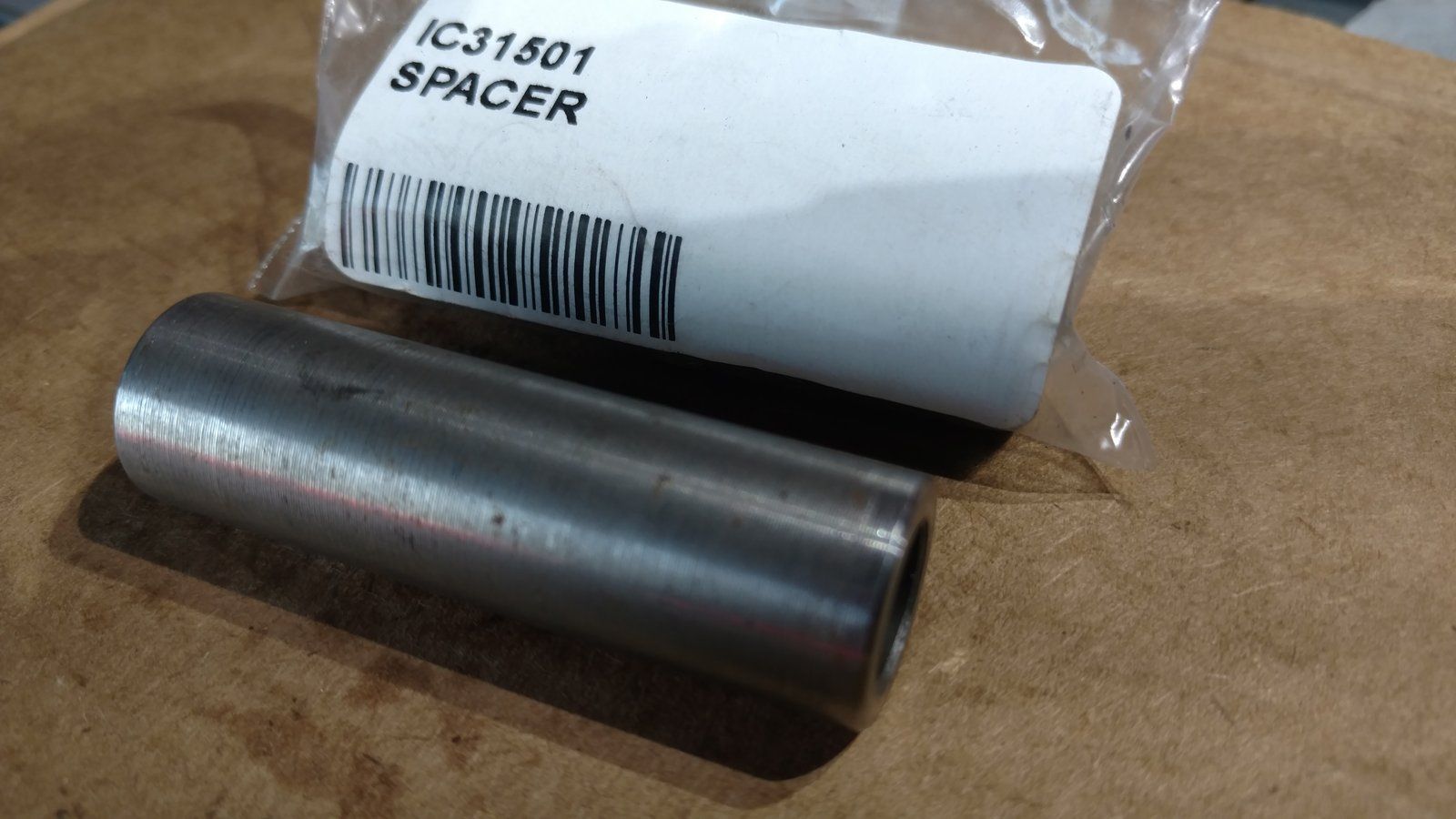 C31501 SPACER .385x.625x2.12 - Ingersoll/Case Tractor Part