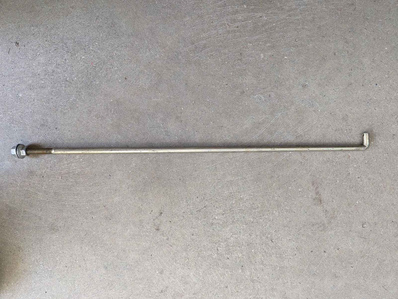 C31576 ROD - LEVEL ADJUST (21.5) RM38 - Ingersoll/Case Tractor Part