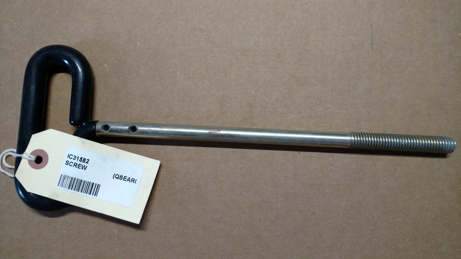 C31582 IDLER BELT TENSION ADJUSTMENT SCREW - Ingersoll/Case Tractor Part