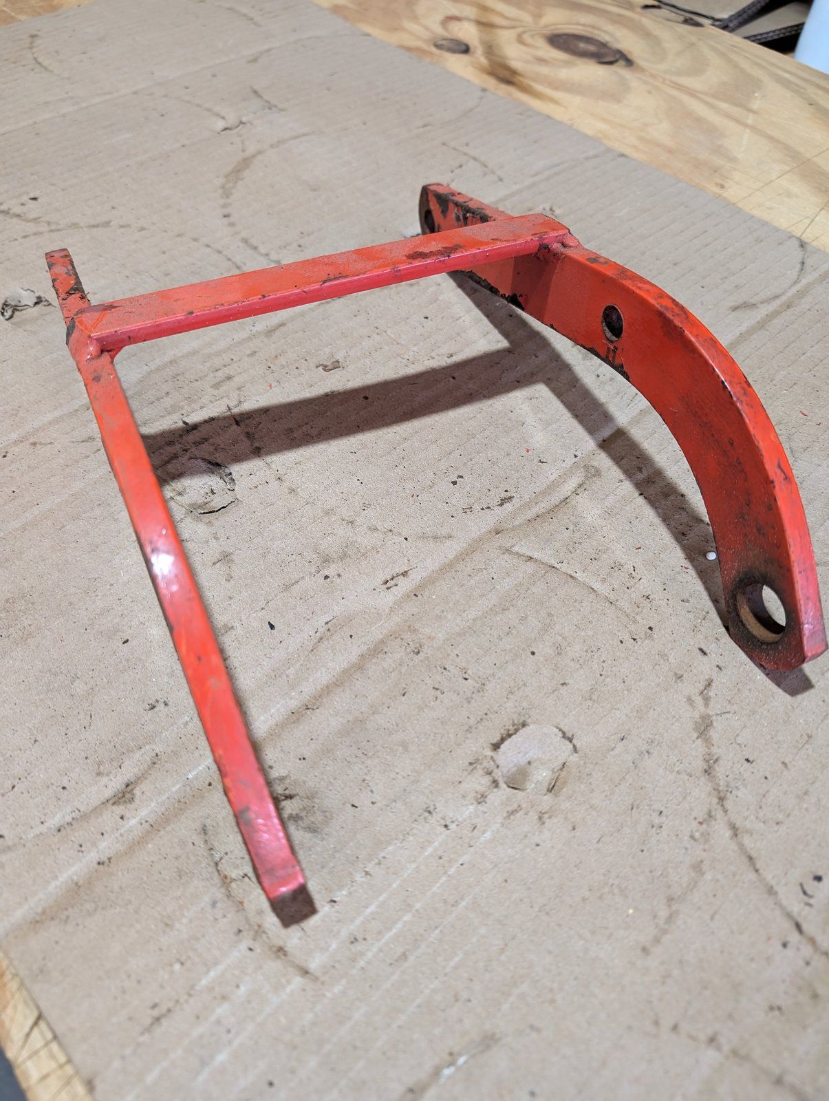 C31593 USED TOW FRAME - Ingersoll/Case Tractor Part