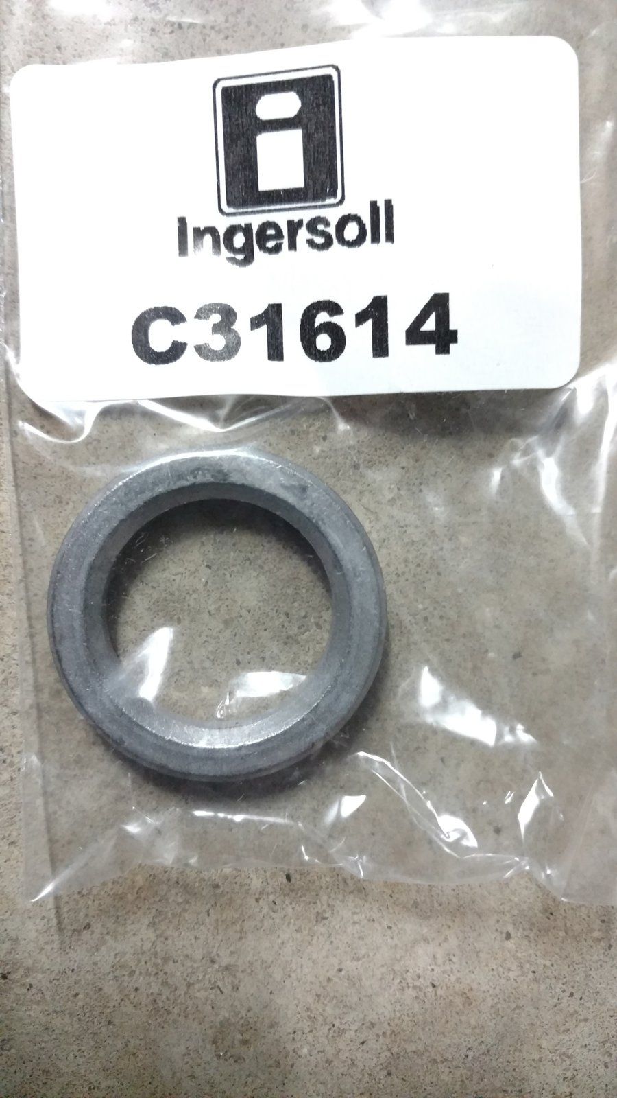 C31614 ( replaces G9021133 ) SPACER - CLUTCH 1.03x1.50x.25 - Ingersoll/Case Tractor Part