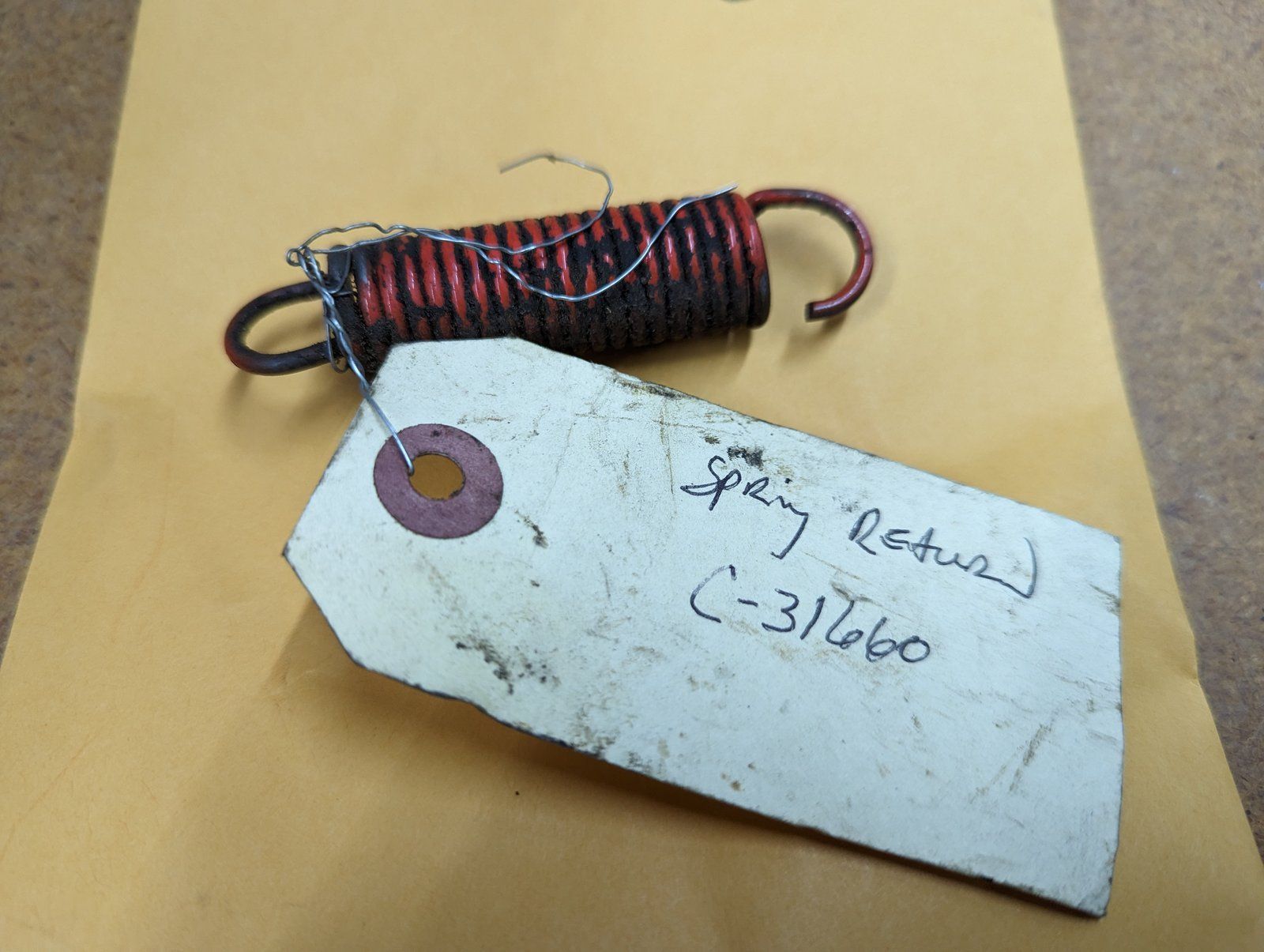 C31660 USED SPRING - RETURN TO NEUTRAL - Ingersoll/Case Tractor Part
