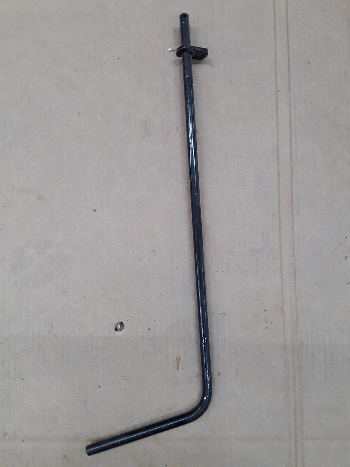 C31680 USED LIFT LEVER C33491 C33956 C46485 - Ingersoll/Case Tractor Part