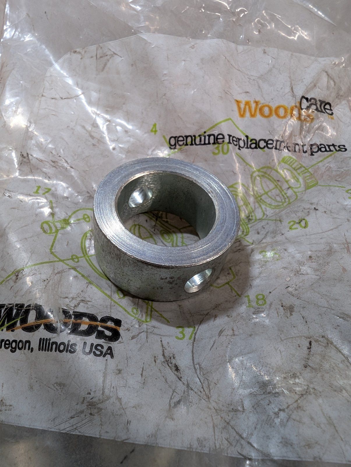 C31735 PIN PIVOT RETAINING SLEEVE WOODS BACKHOE 33374 - Ingersoll/Case Tractor Part