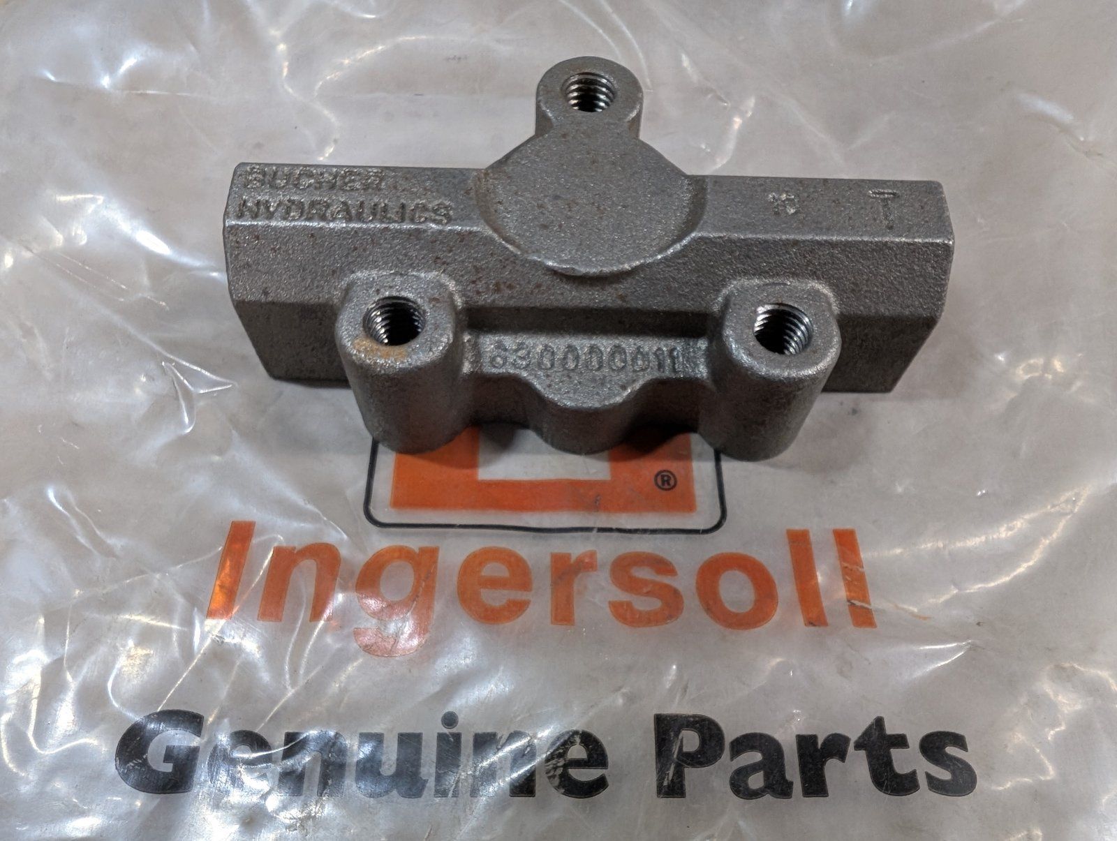 C31765 WOODS 33445 STD EXHAUST SECTION - Ingersoll/Case Tractor Part