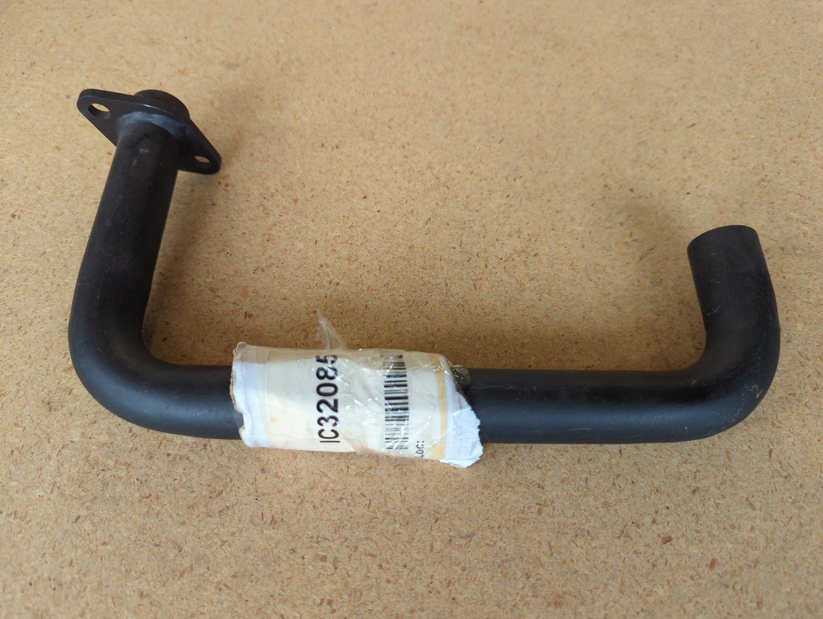 C32085 PIPE EXHAUST - Ingersoll/Case Tractor Part