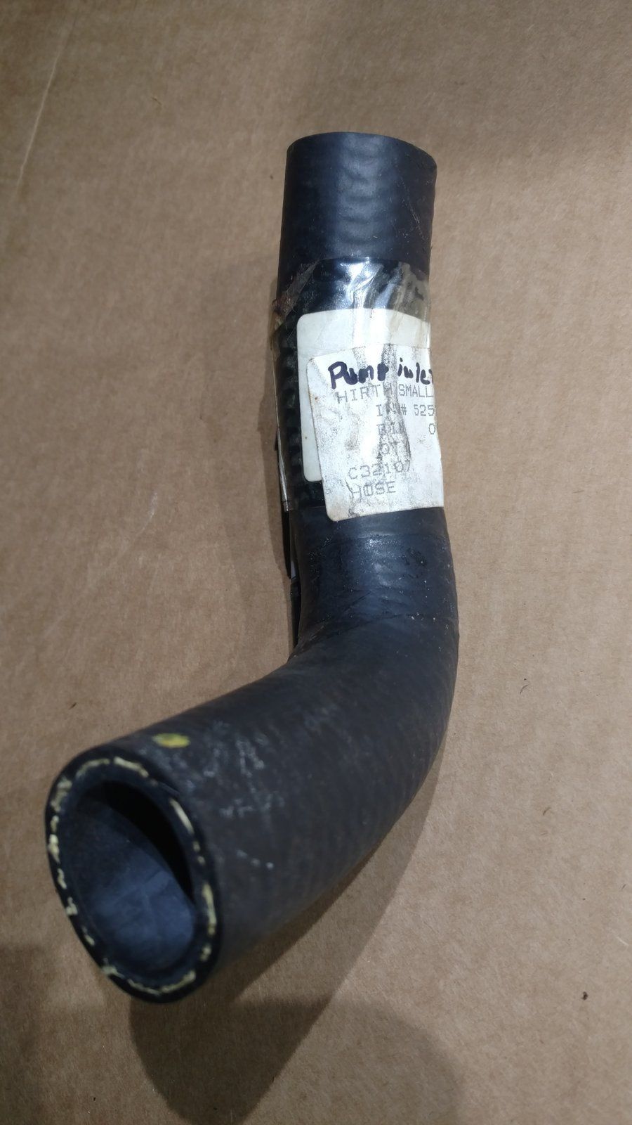 C32107 HOSE 90 DEG 1" ID (1" OFFSET) - Ingersoll/Case Tractor Part