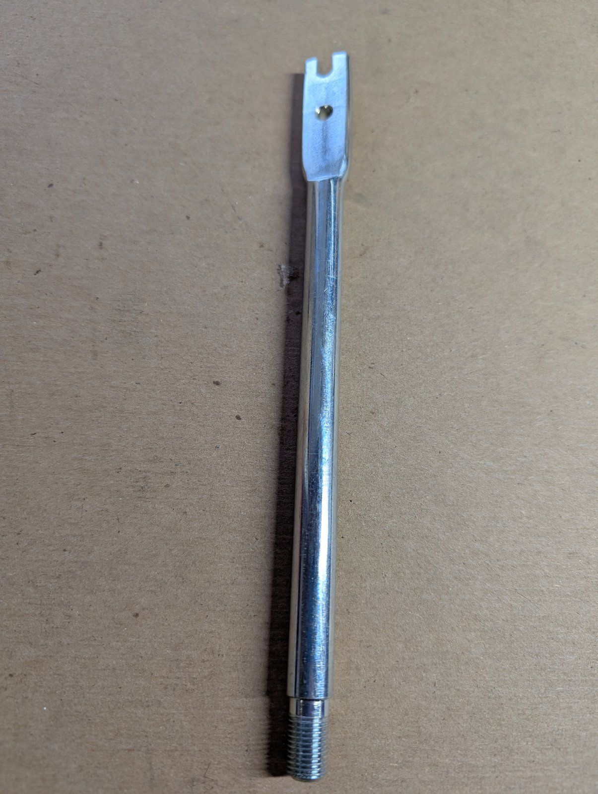 C32155 HANDLE - PTO VALVE - Ingersoll/Case Tractor Part