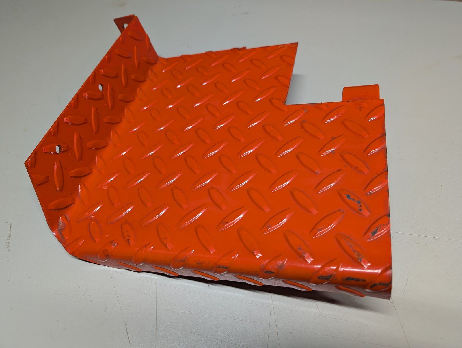 C32195 WMT FOOT BOARD RH 600 6000 7000 C18024 C25935 - Ingersoll/Case Tractor Part