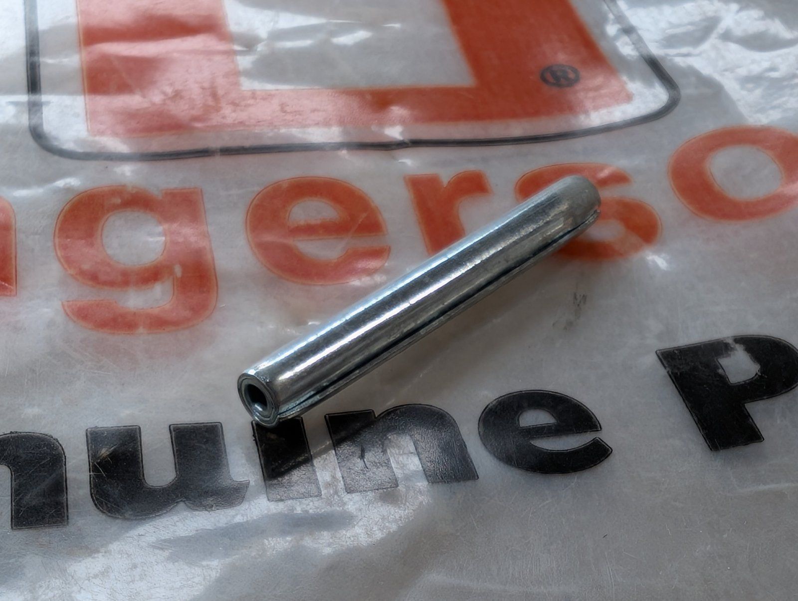 C32231 PIN 3/16" x 1-1/2" SPIRAL HD 138-2055 20-80 - Ingersoll/Case Tractor Part