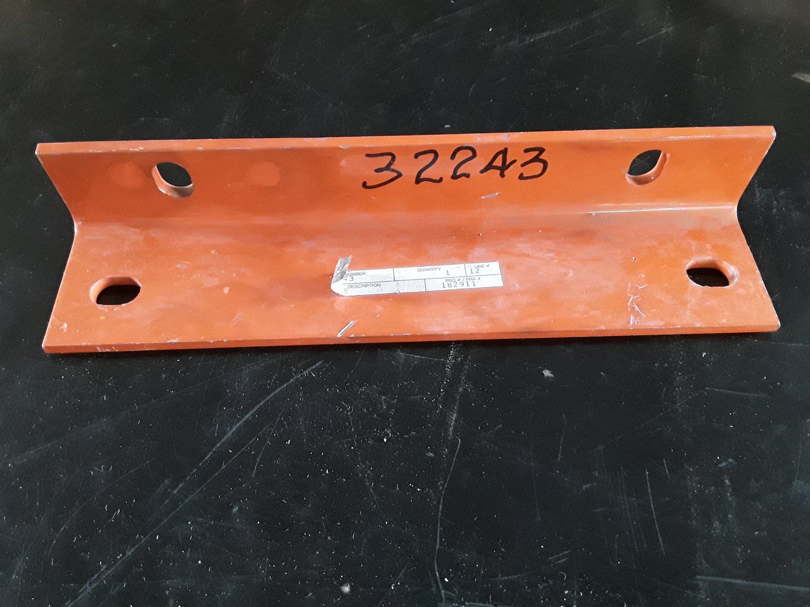 C32243 ANGLE - MOUNTING - Ingersoll/Case Tractor Part