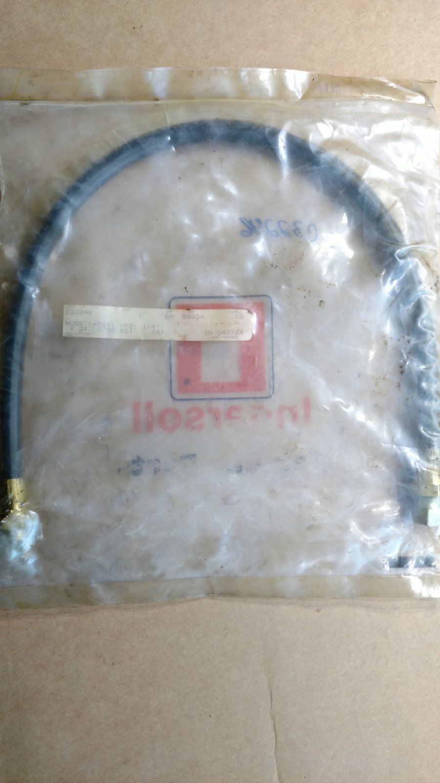 C32246 HOSE (ASSY) HYD 1/4
