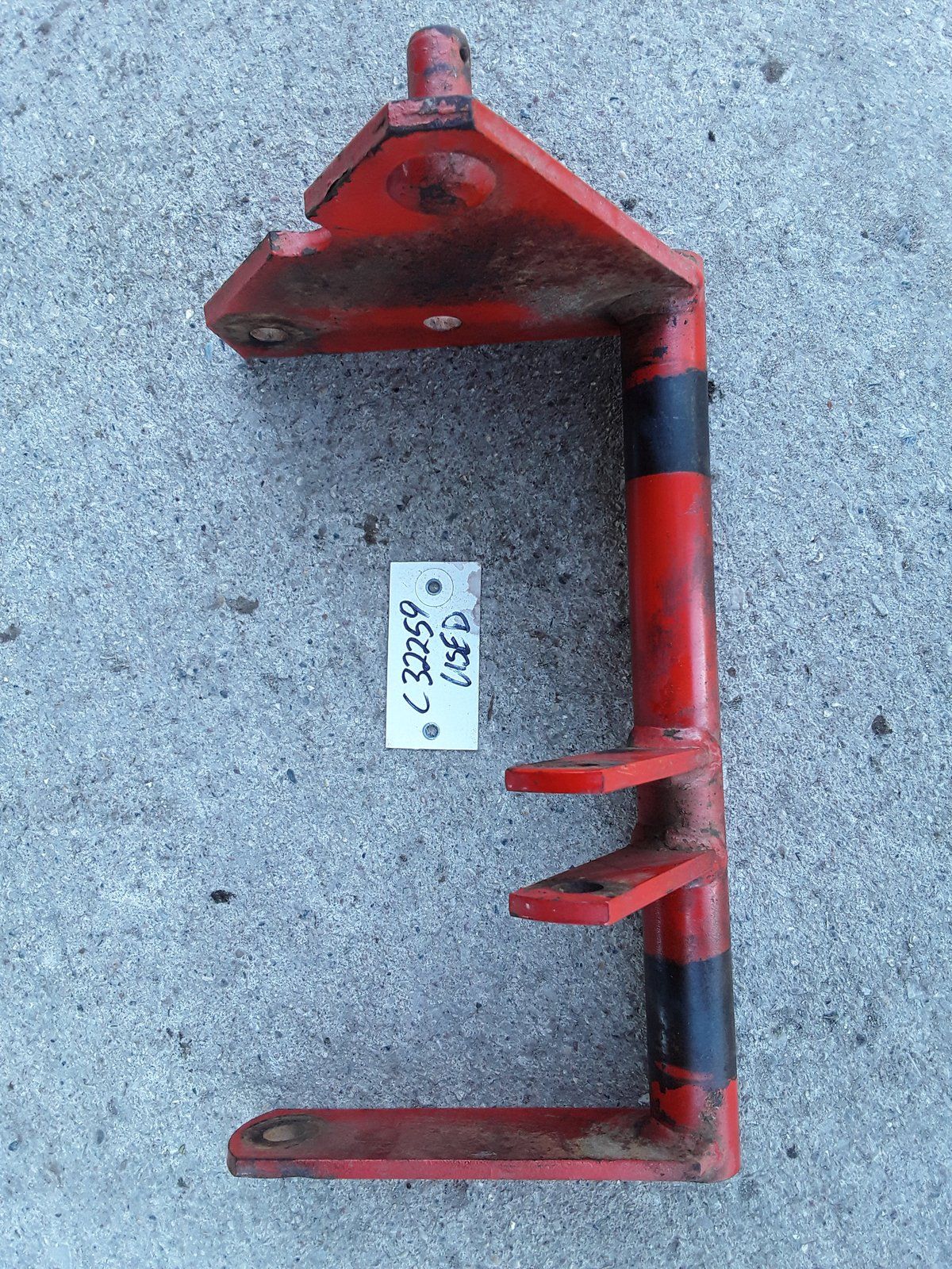C32259 USED HYD LIFT LEVER - Ingersoll/Case Tractor Part