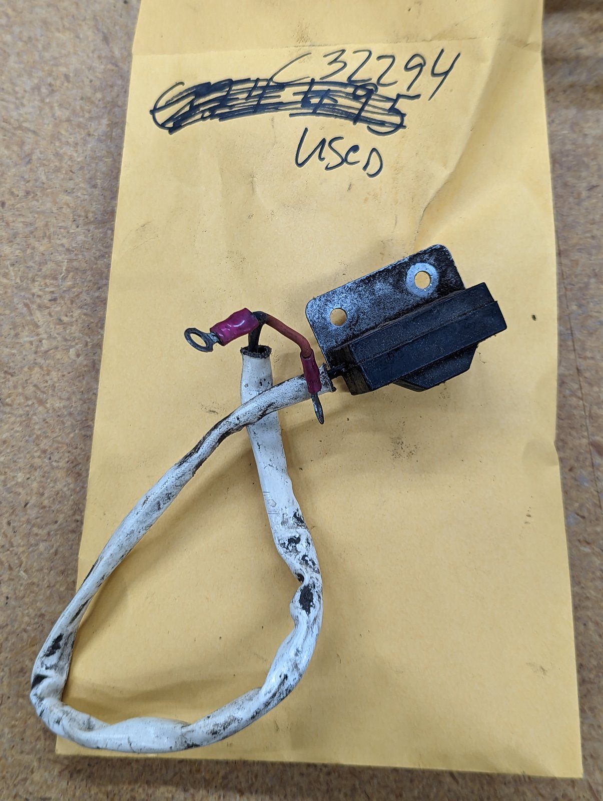 C32294 USED IGNITION CONTROL - ONAN 166-0785 - Ingersoll/Case Tractor Part