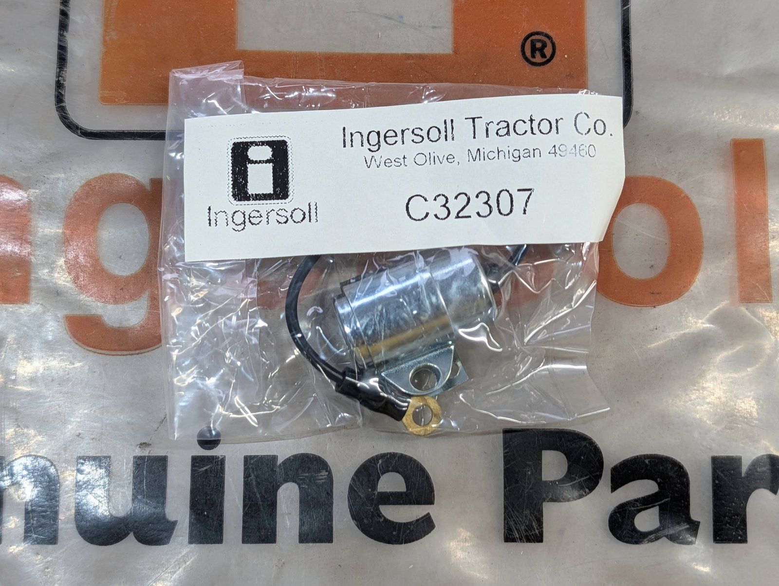 C32307 CONDENSER ONAN 312-0256 - Ingersoll/Case Tractor Part