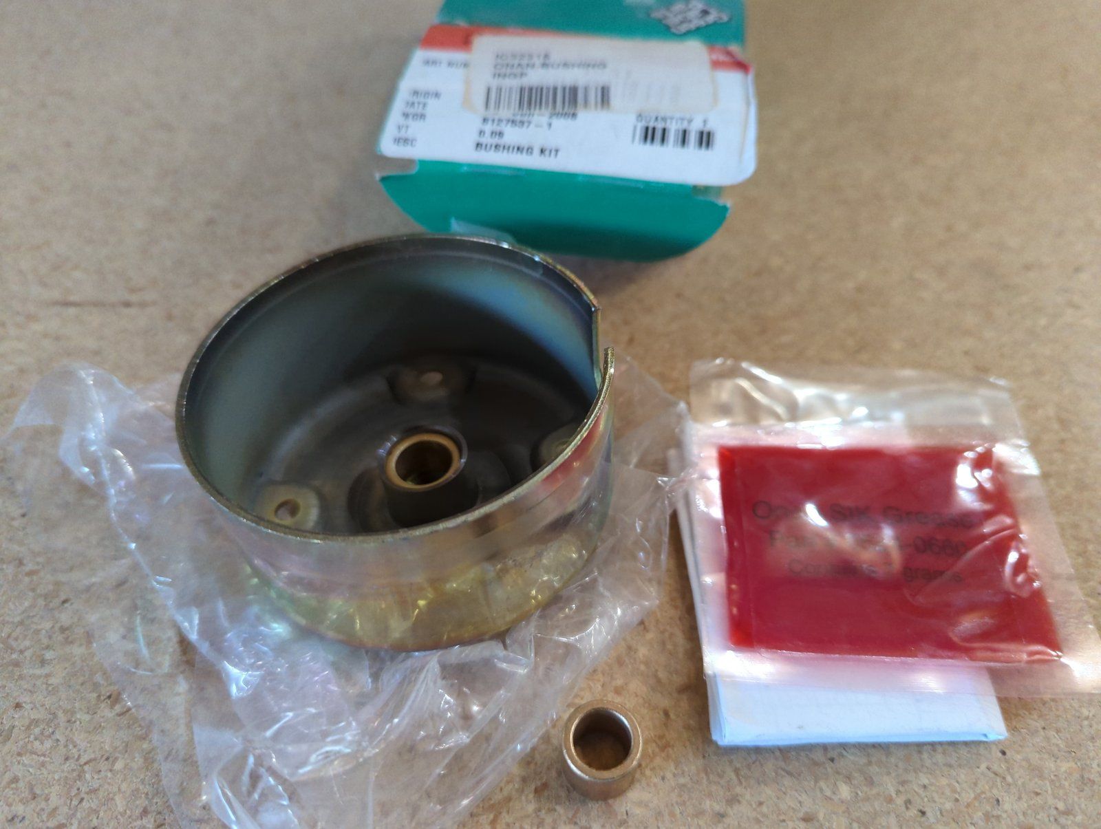 C32315 BUSHING KIT ONAN 191-1931 - Ingersoll/Case Tractor Part