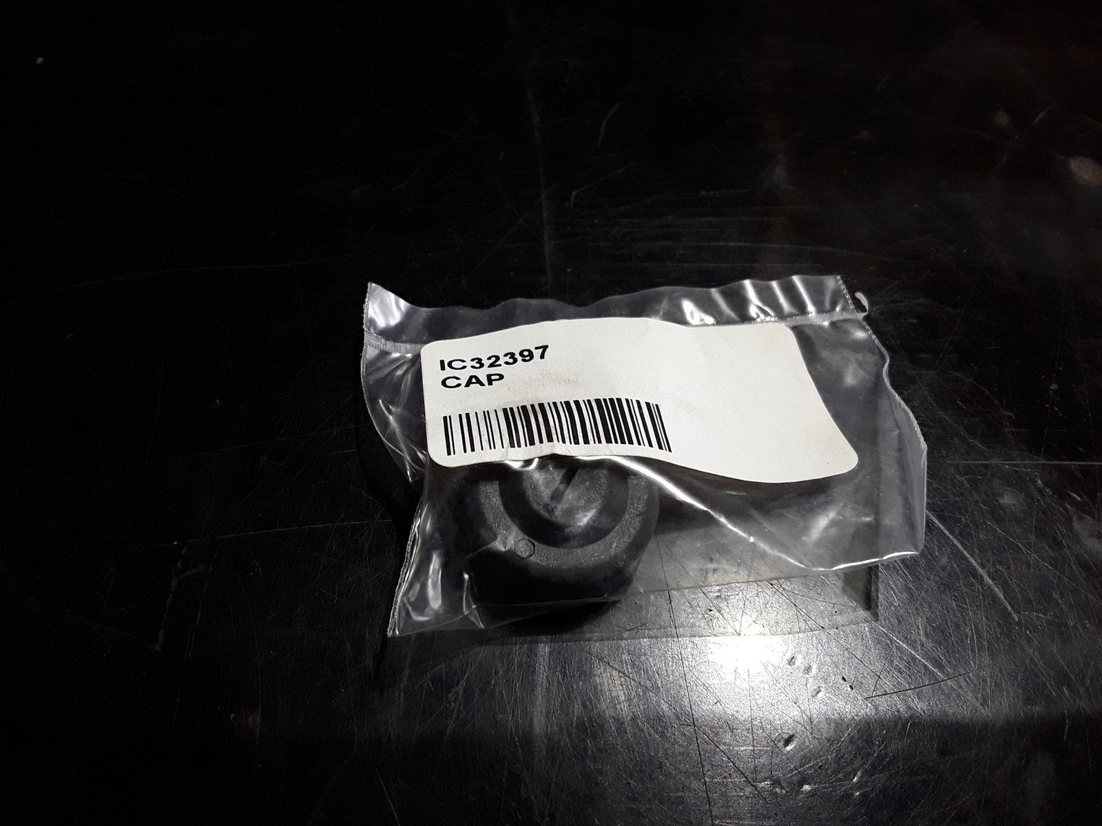 C32397 ( replaces G9021216 ) CAP - NUT (IGN) BLACK - Ingersoll/Case Tractor Part