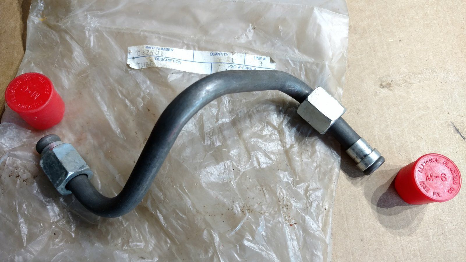 C32401 TUBE - STEERING IN TO RELIEF VALVE "T" - Ingersoll/Case Tractor Part