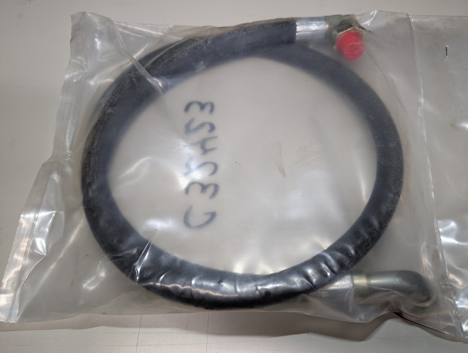 C32423 HOSE 1/2 X 56