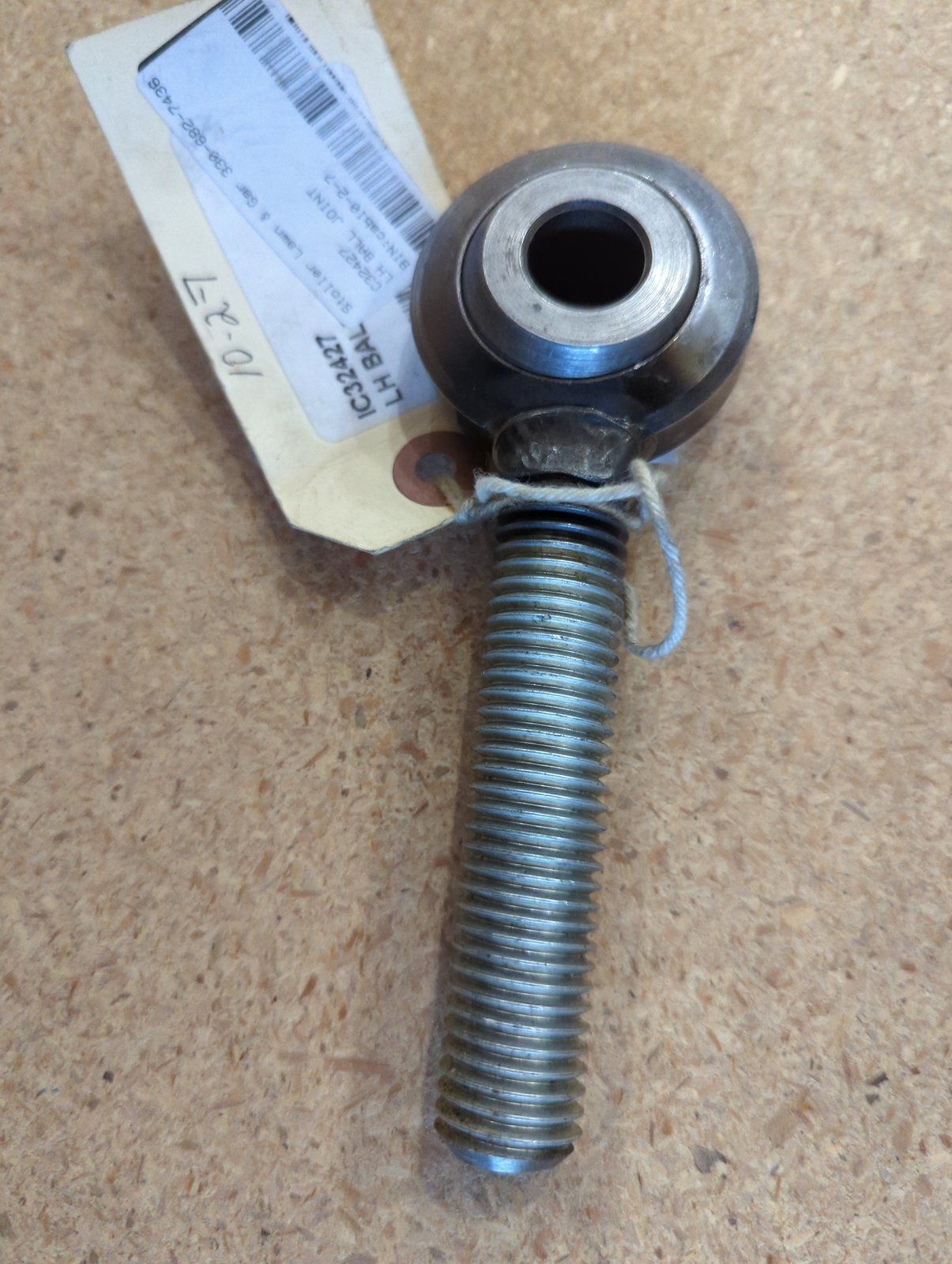 C32427 BALL JOINT - LH 3/4-10 THREAD 3-POINT - Ingersoll/Case Tractor Part