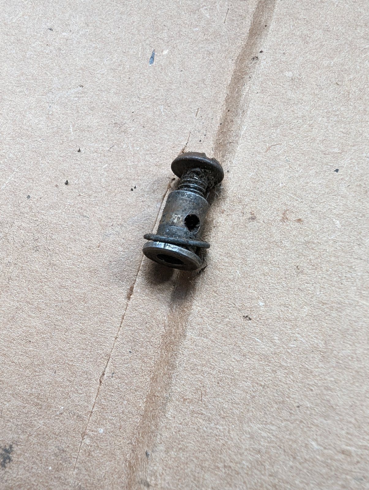 C32935 USED KIT - CLAMP HO43034 KO231052 C28884 C32932 4875010 4875510-S - Ingersoll/Case Tractor Part