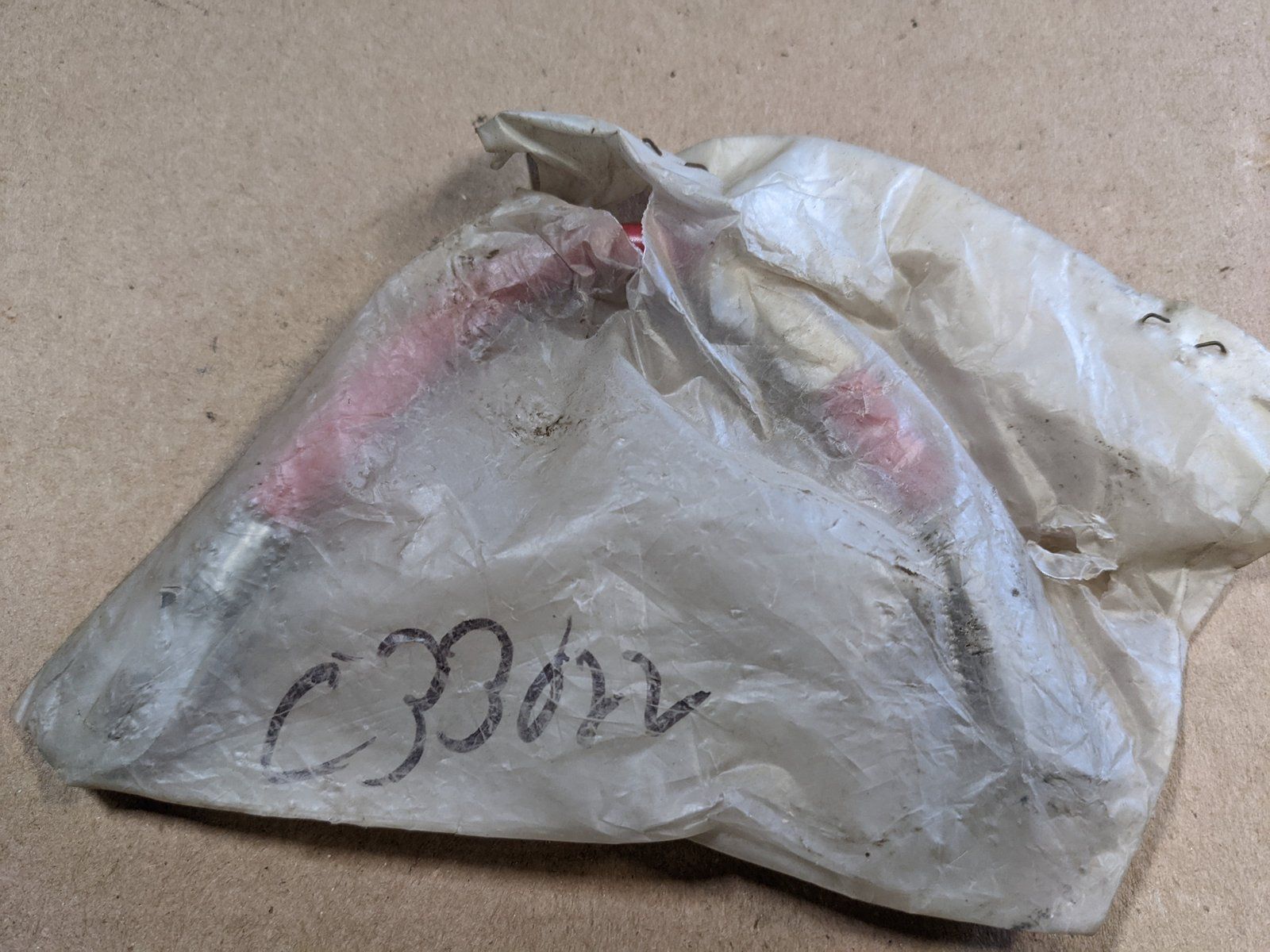 C33022 CABLE - BATTERY - RED 6 GA. X 7.5 - Ingersoll/Case Tractor Part