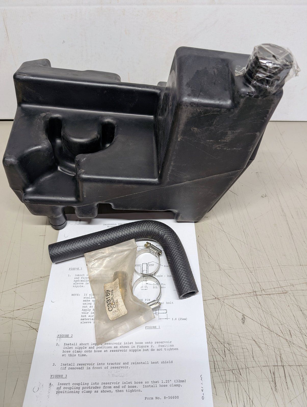 C33177 KIT - OIL RESERVOIR 220/444 C29638 - Ingersoll/Case Tractor Part