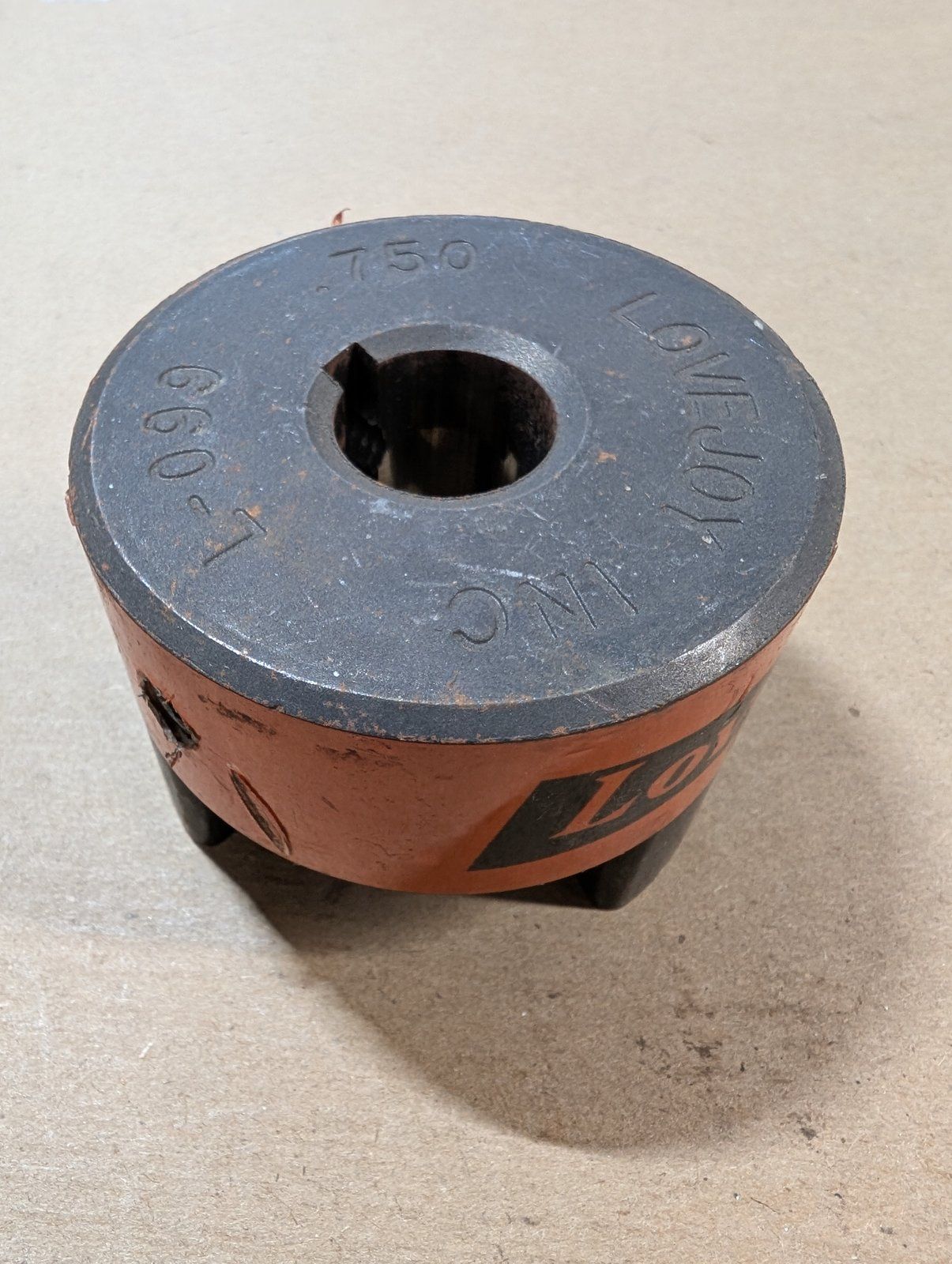 C33267 L099 X 3/4 COUPLING - Ingersoll/Case Tractor Part