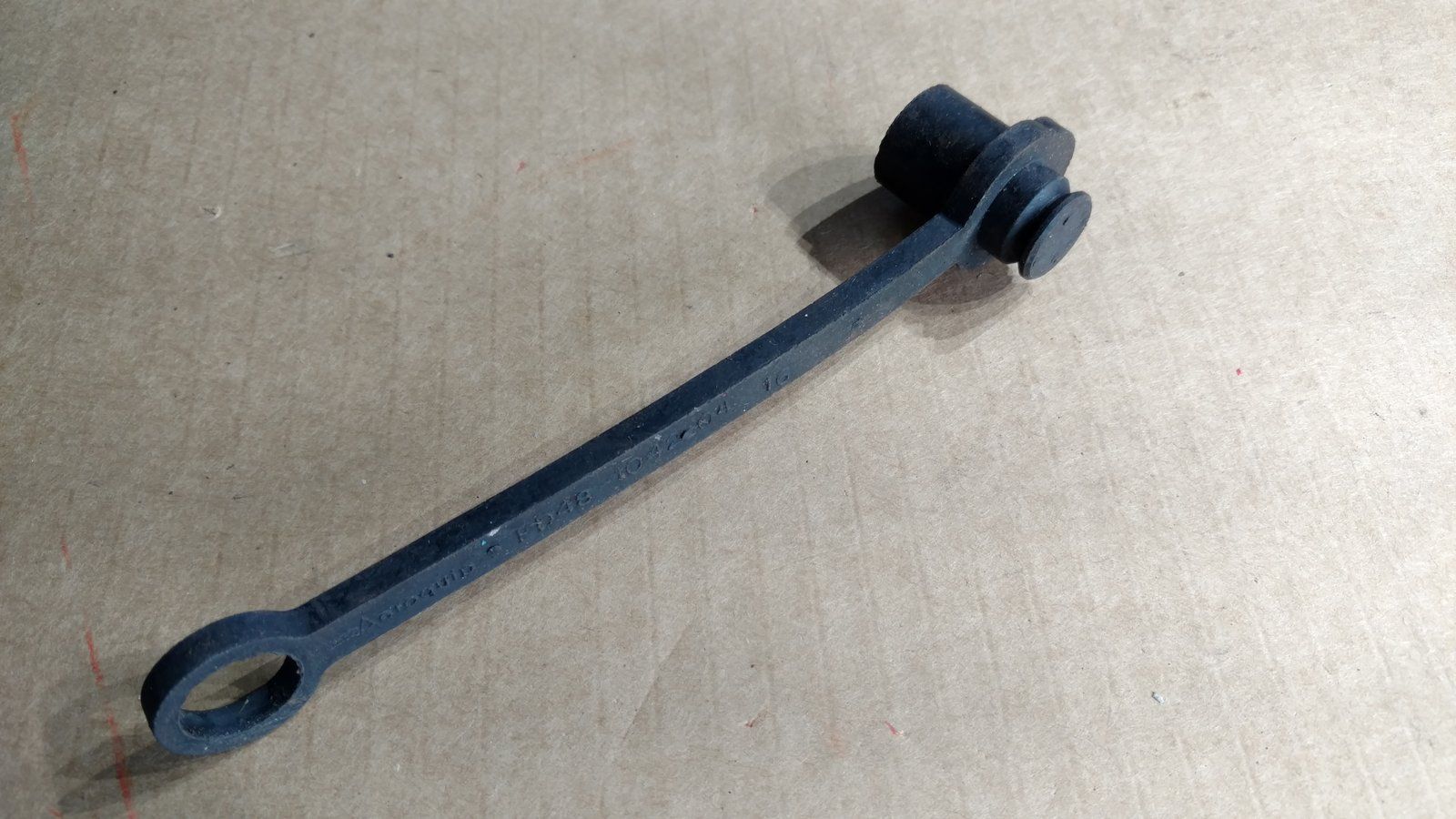 C33404 PLUG / DUST CAP 1/4" (QUICK-DISC) CASE DRAIN LINE - Ingersoll/Case Tractor Part