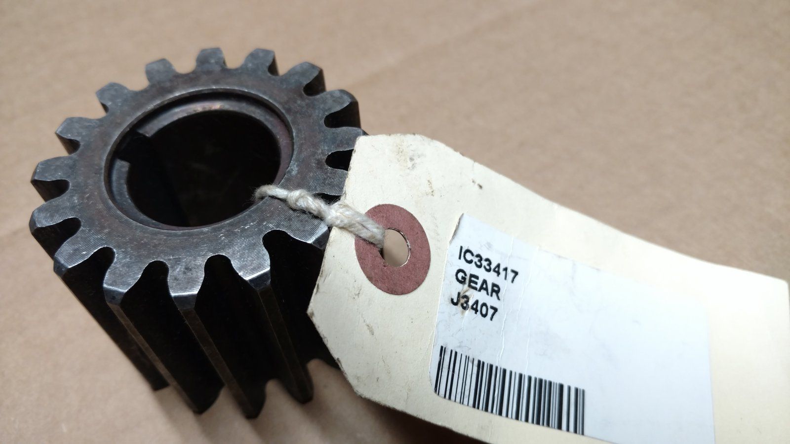 C33417 GEAR - BRAKE IDLER 16T C25254 C12965 - Ingersoll/Case Tractor Part