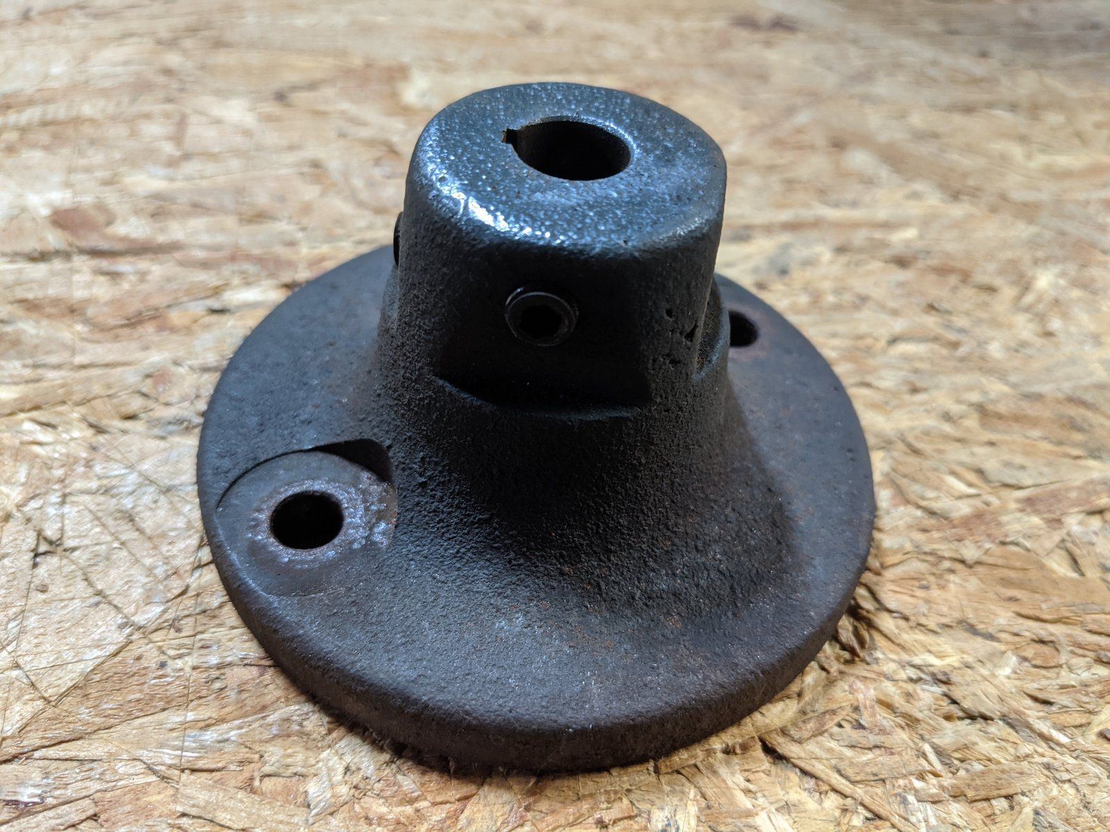 C33441 USED PUMP ADAPTOR C46080 - Ingersoll/Case Tractor Part