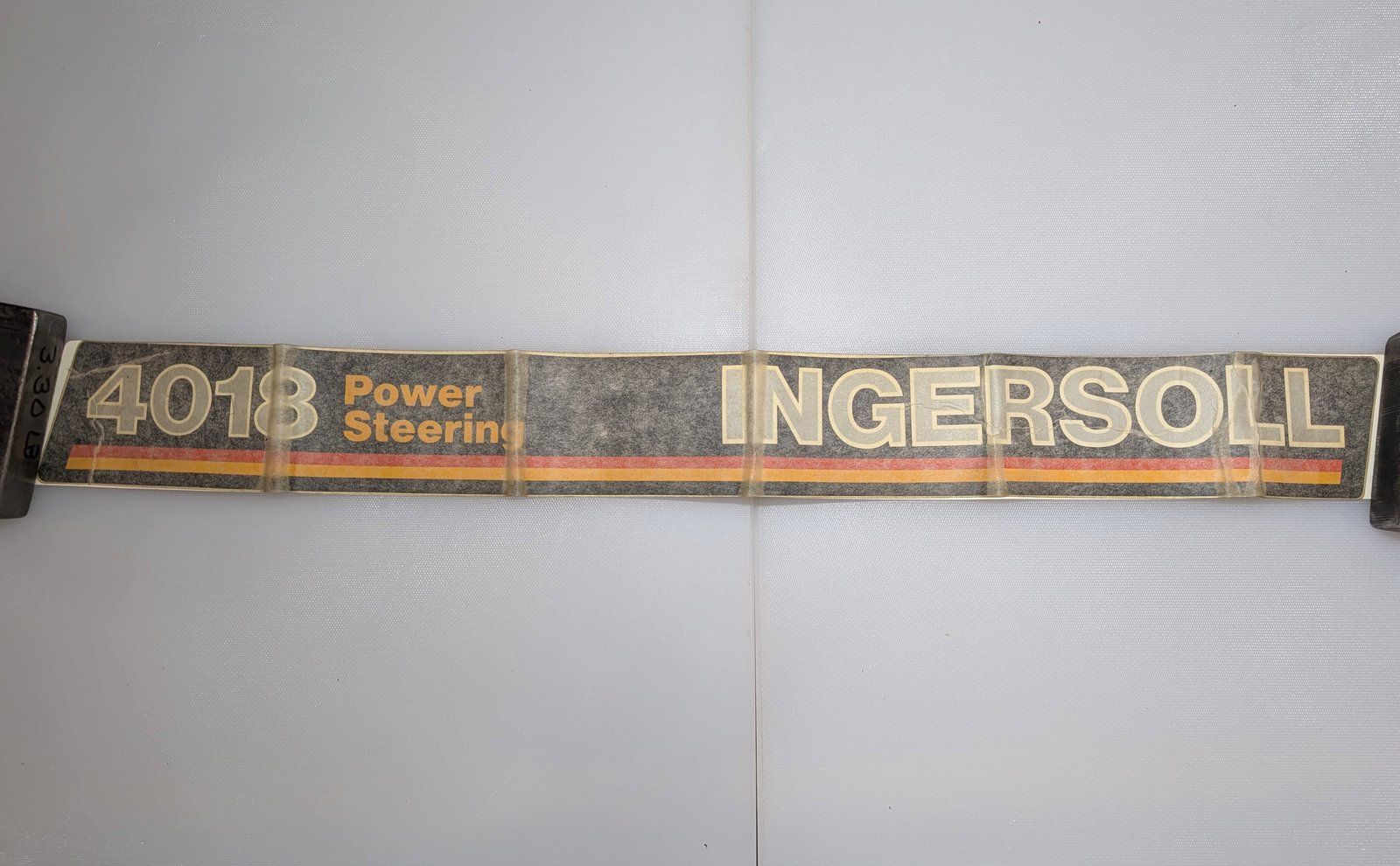 C33485 DECAL HOOD RH 4018PS - Ingersoll/Case Tractor Part