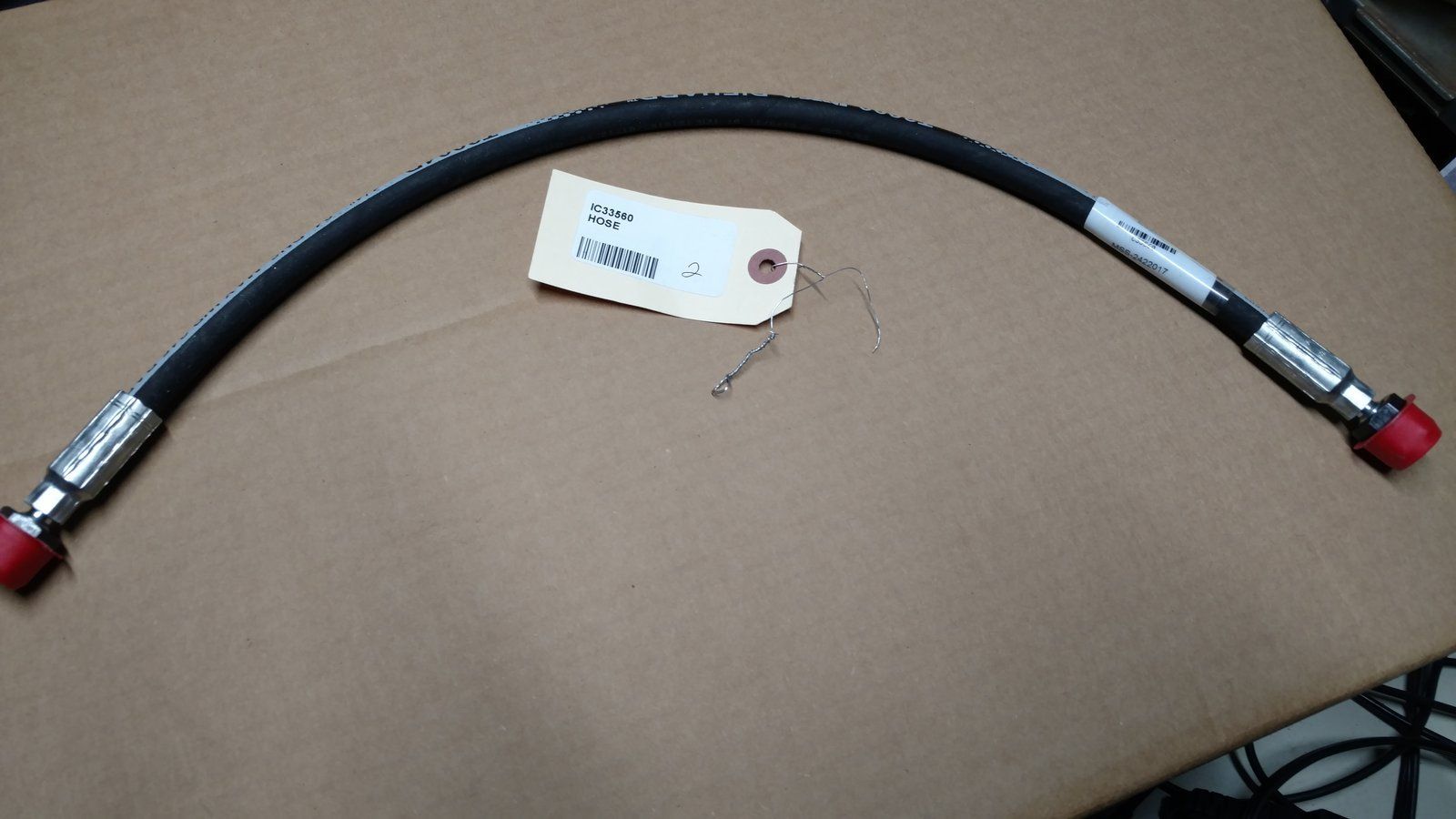 C33560 HOSE (ASSY) HYD 1/4 X 23.0 - Ingersoll/Case Tractor Part