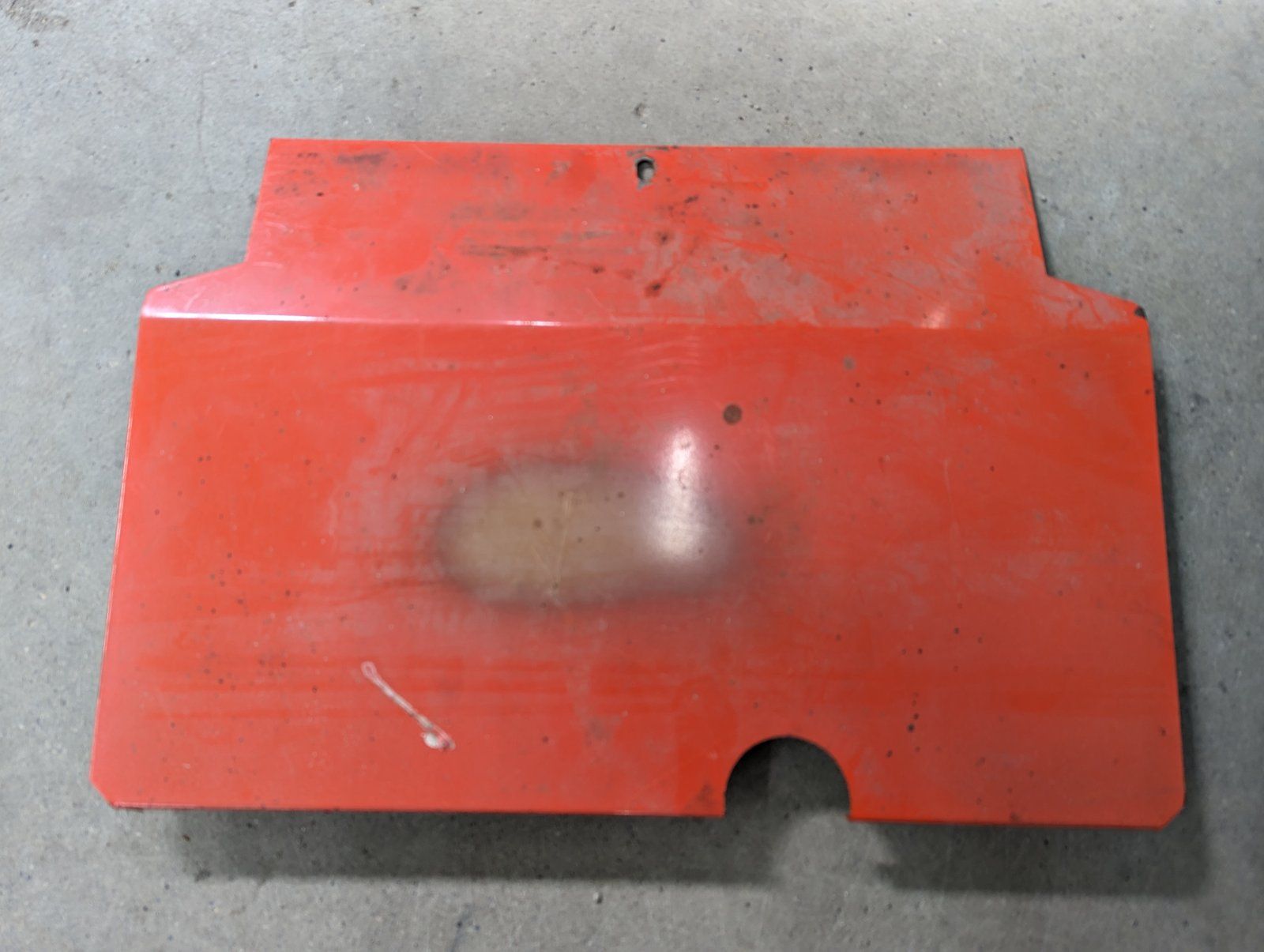 C33567 USED SHIELD - HEAT HOOD C43248 - Ingersoll/Case Tractor Part