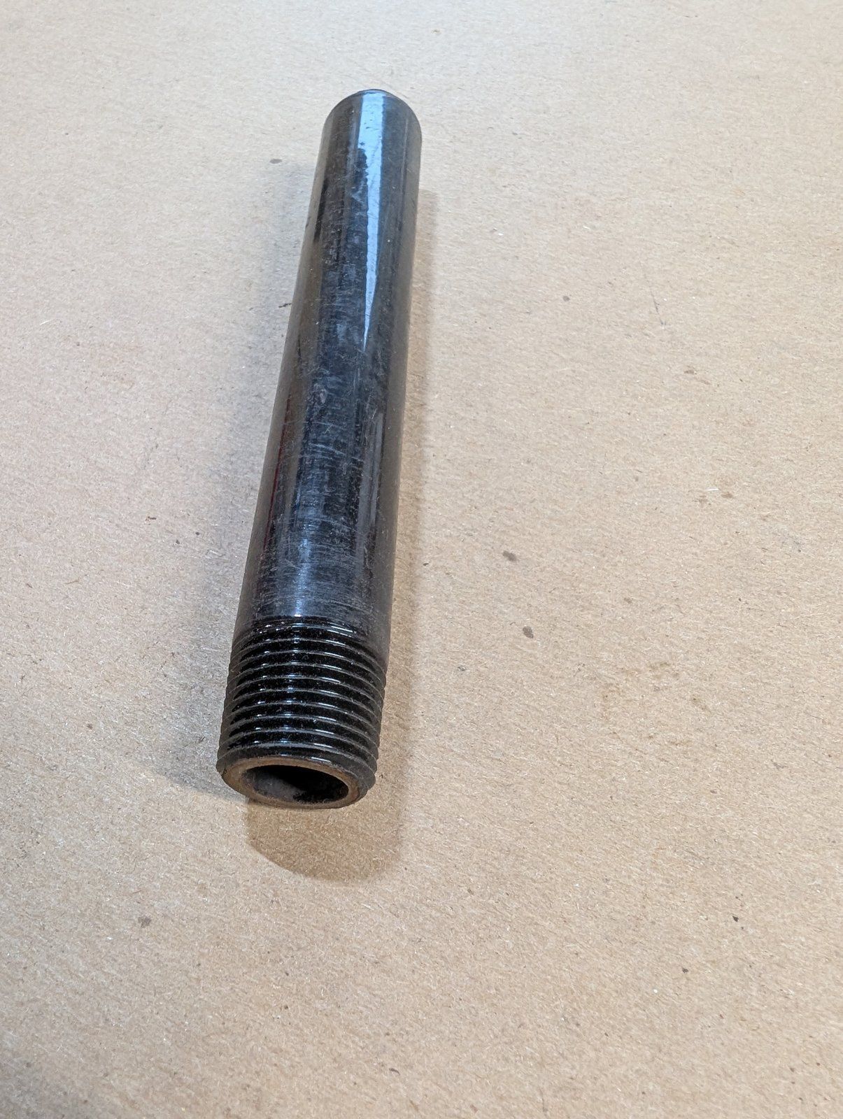 C33757 NIPPLE OIL DRAIN 3/8 NPT X 4.7 C33949 - Ingersoll/Case Tractor Part