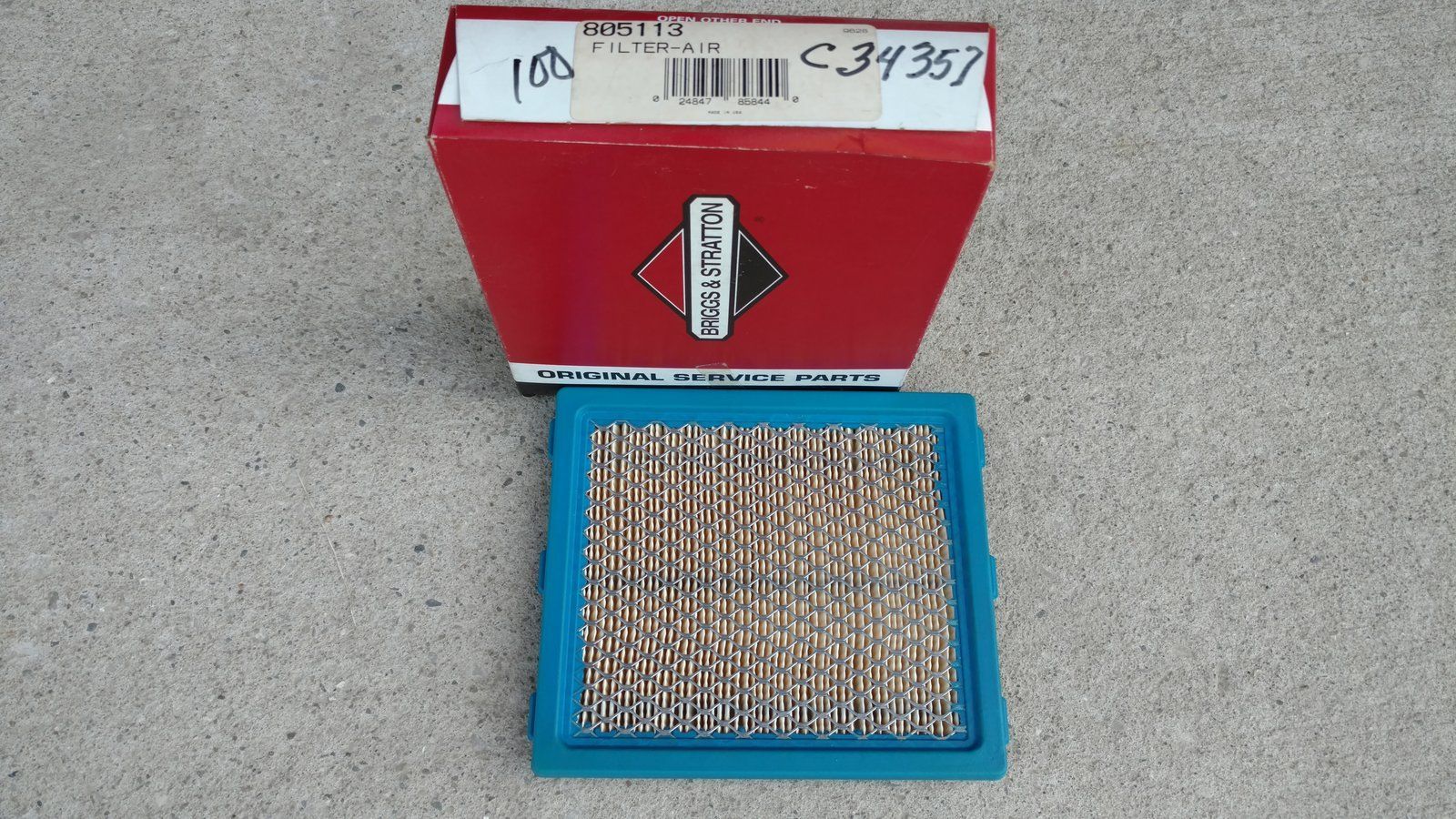 C34357 USE 7-02229 AIR FILTER B/S 805113 - Ingersoll/Case Tractor Part