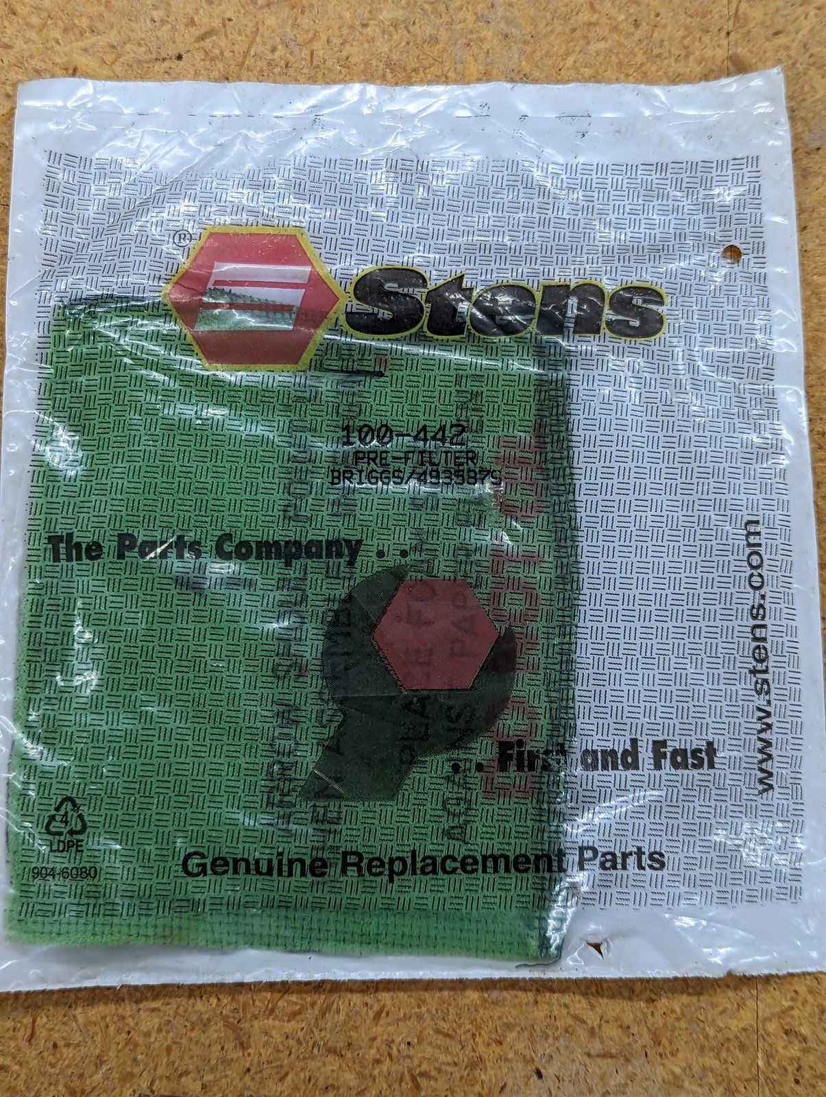 C34363 PRE-FILTER B/S 805267 - Ingersoll/Case Tractor Part