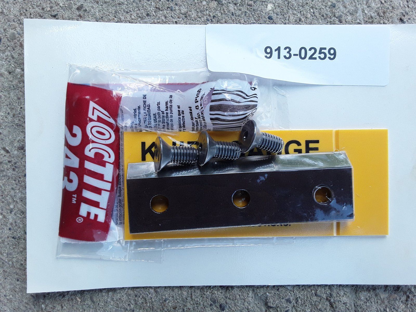 C34571 KNIFE - CHIPPER/SHREDDER MACKISSIC 913-0259 - Ingersoll/Case Tractor Part