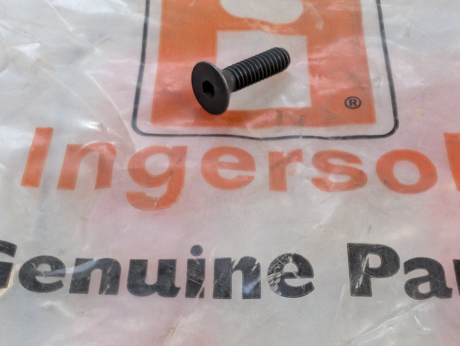 C34578 SCREW - FLAT HD. SOC. 1/4-20X1 MACKISSIC 090-0257 - Ingersoll/Case Tractor Part
