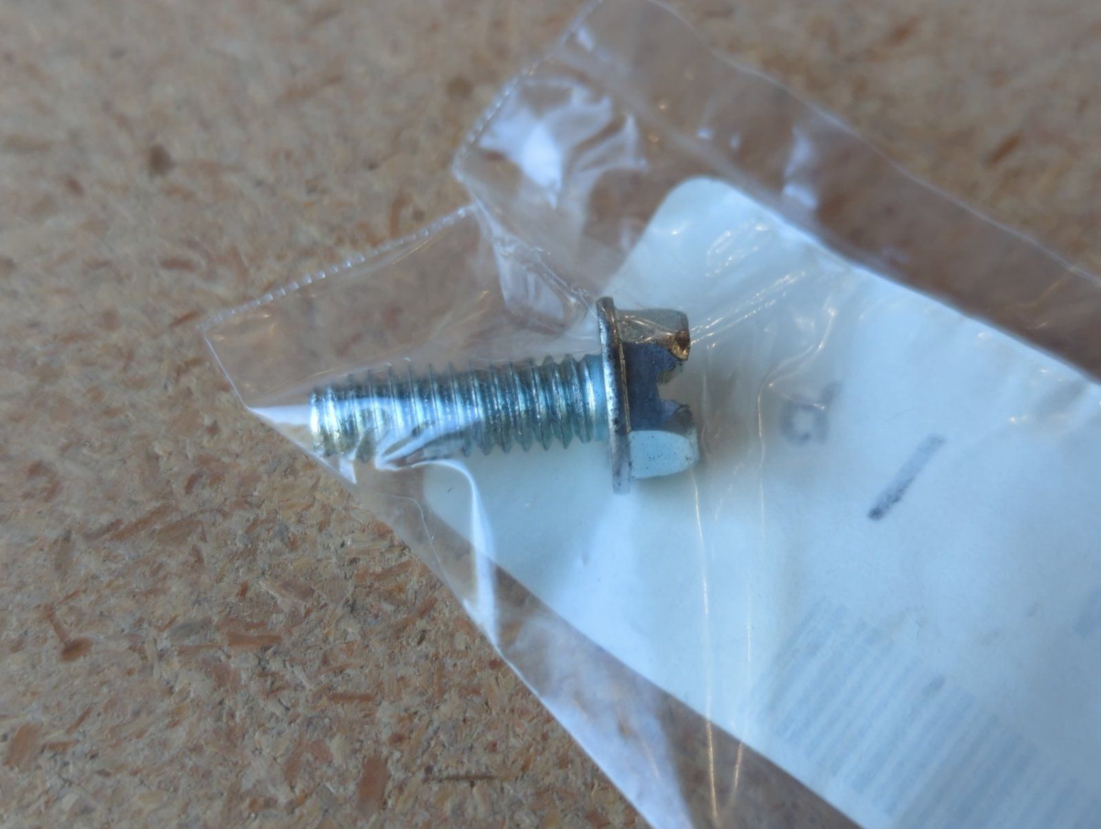 C34808 ( replaces G9021110 ) SCREW SELF TAP 1/4-20x3/4 