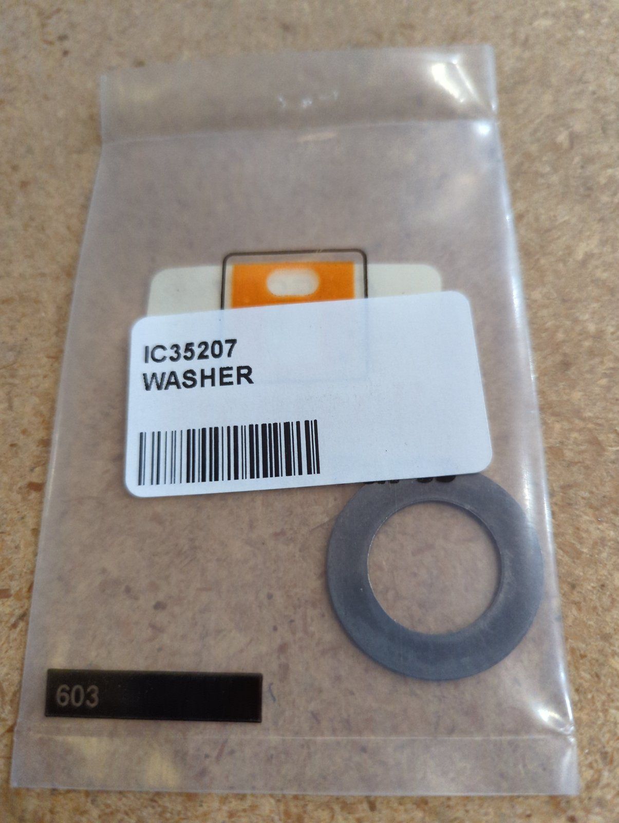 C35207 WASHER FL .765x1.25x.042 PL ??NOMA 21682 - Ingersoll/Case Tractor Part