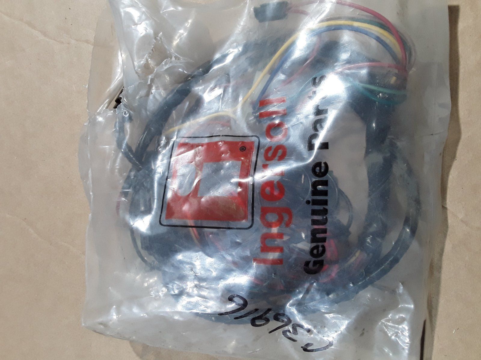 C36916 WIRE HARNESS - VANGUARD - Ingersoll/Case Tractor Part