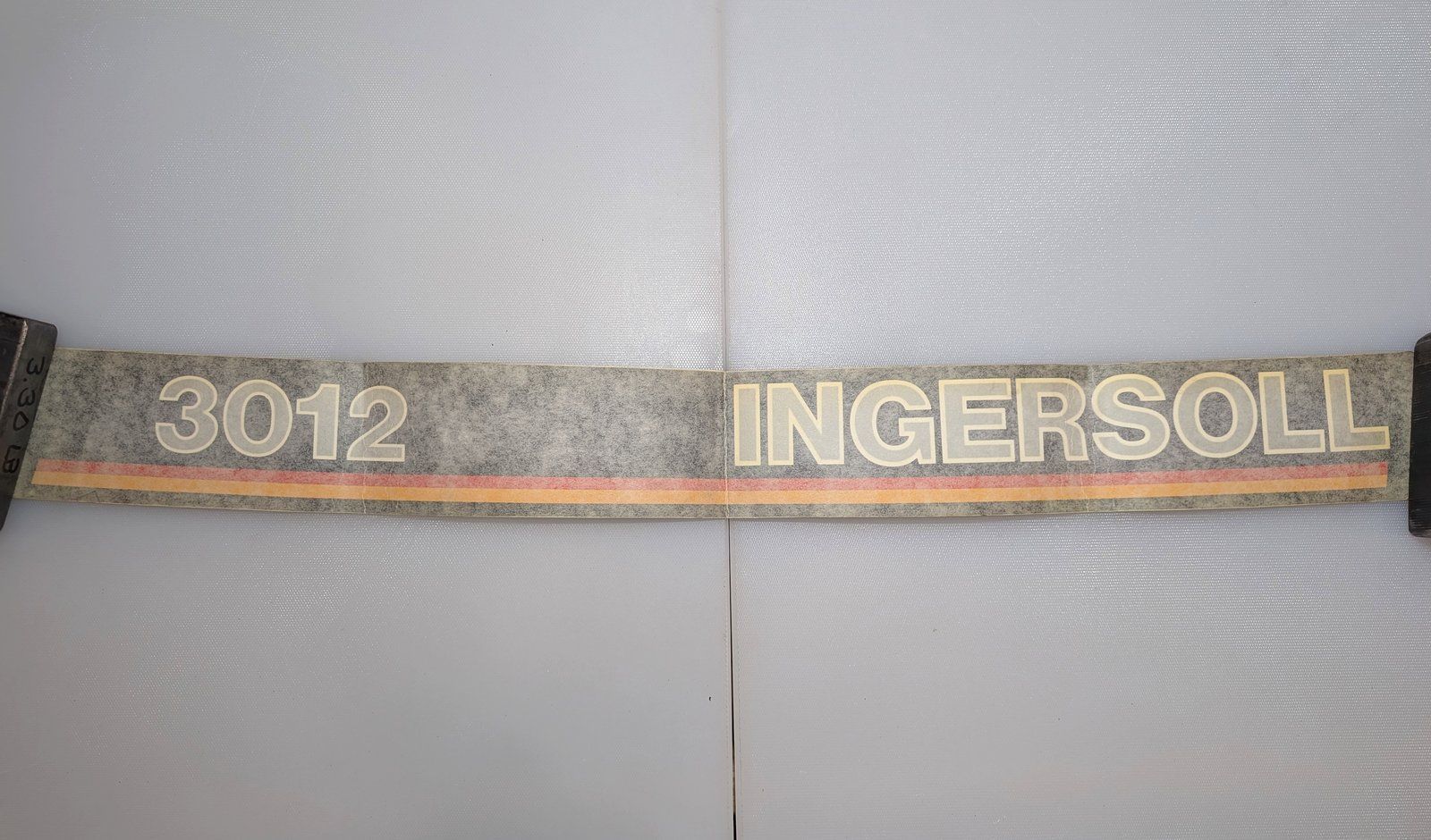 C36918 DECAL - HOOD LH 3012 - Ingersoll/Case Tractor Part