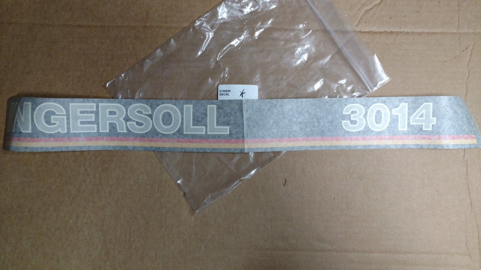 C36920 DECAL - HOOD LH 3014 - Ingersoll/Case Tractor Part