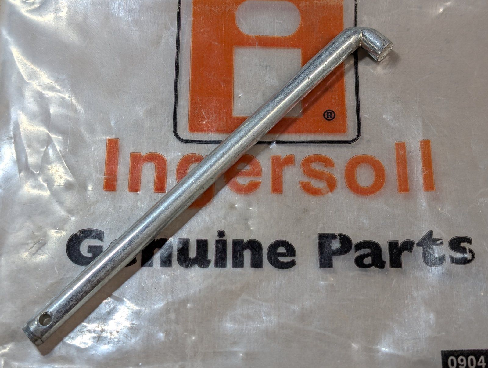 C37020 PIN - Ingersoll/Case Tractor Part