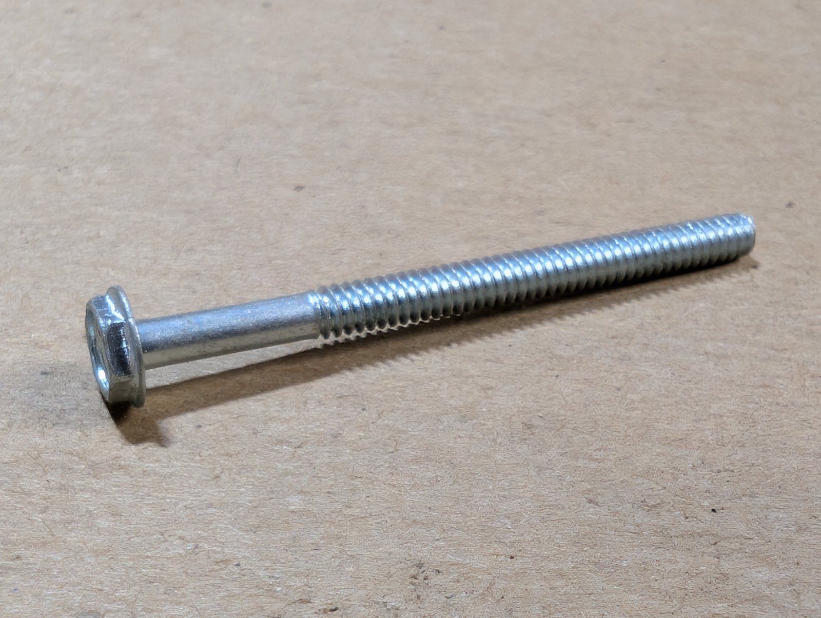 C37199 SCREW #4-40 X 1-1/2 HX - Ingersoll/Case Tractor Part