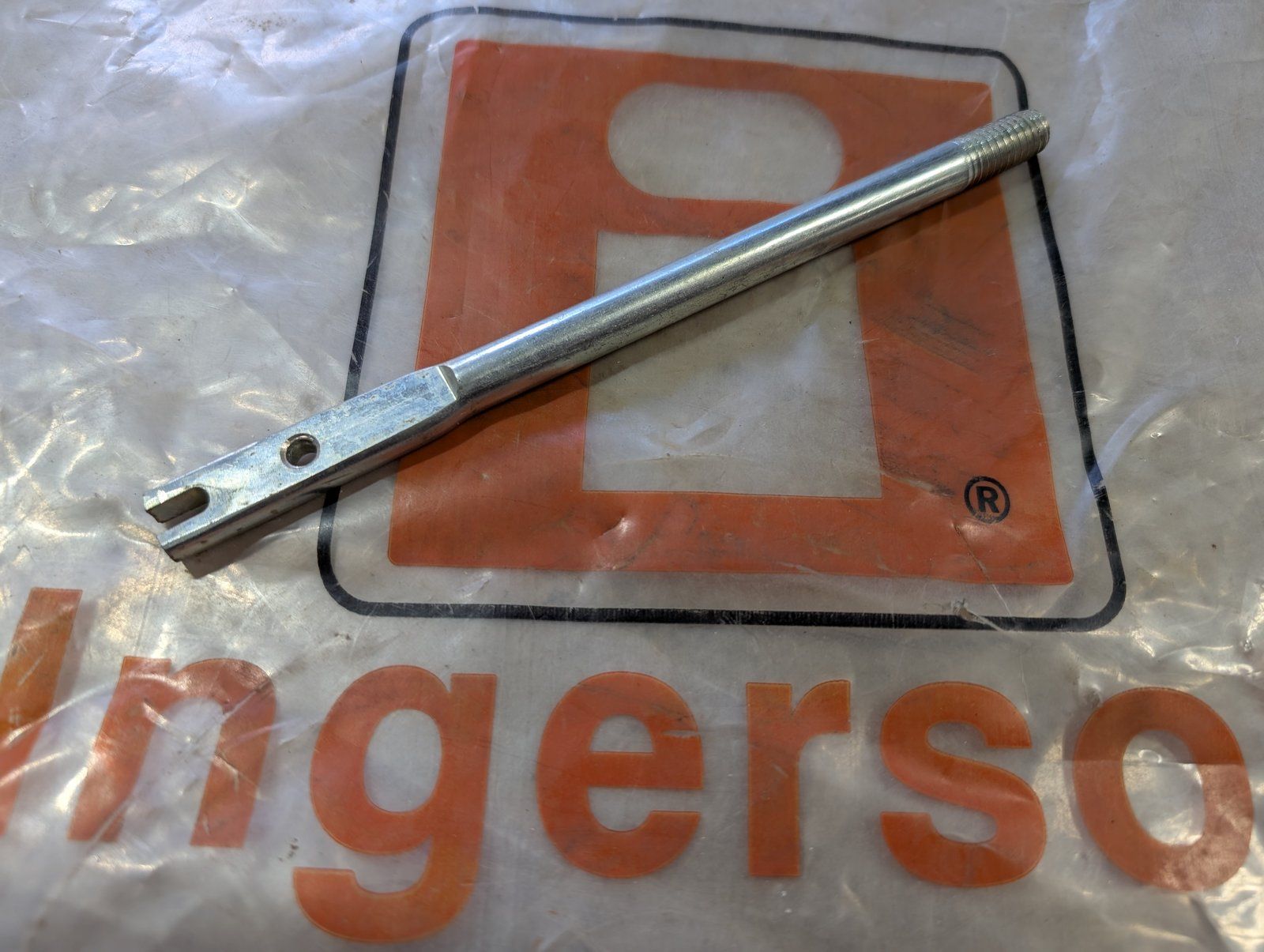 C37406 ACTUATOR LEVER - Ingersoll/Case Tractor Part