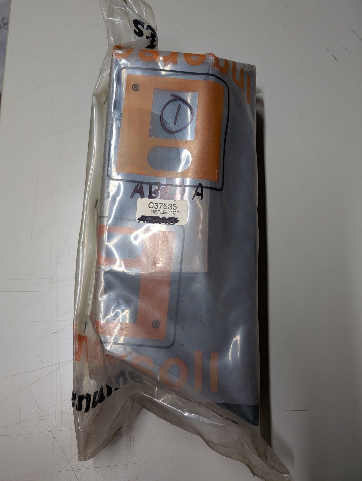 C37533 ( replaces G1110001 ) WMT AIRDUCT DEFLECTOR C39551 - Ingersoll/Case Tractor Part