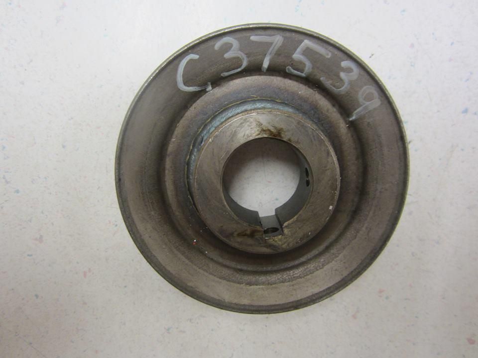 C37539 ( replaces G9002503 ) PULLEY- V "4L" 4.12x1.126 HUB - Ingersoll/Case Tractor Part