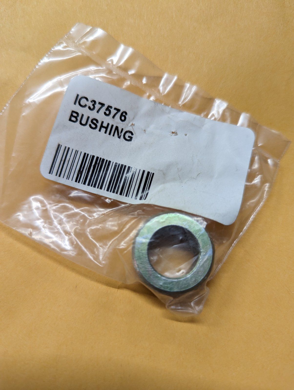 C37576 ( replaces G3000013S ) BUSHING .516x.850x.398 - Ingersoll/Case Tractor Part